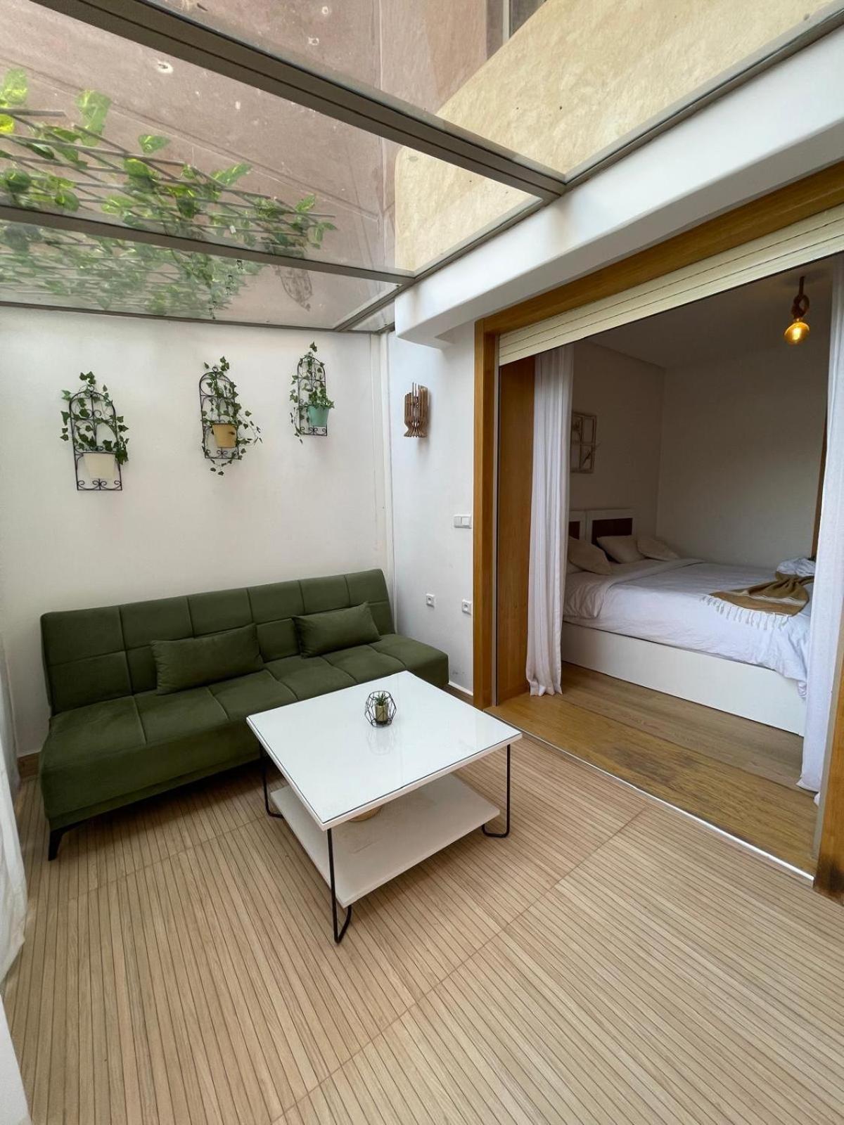 Appartement De Luxe Avec Jardin Vue Sur La Piscine Golf Securise 24H Sur 24 A 5 Minutes De L Aeroport Marraquexe Exterior foto